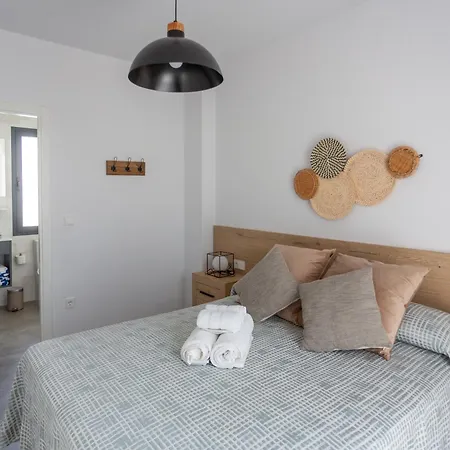 Oliva Suites *
