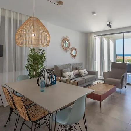 Apartment Oliva Suites *