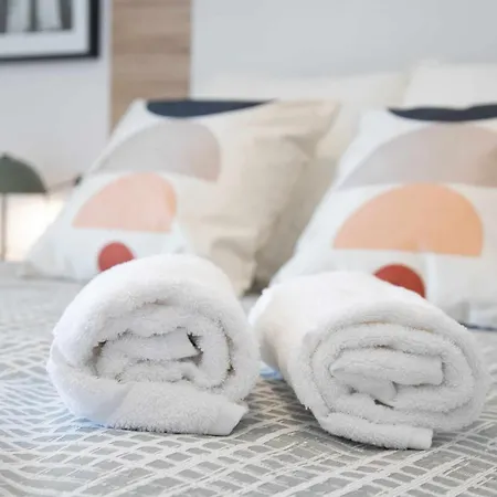 Oliva Suites *