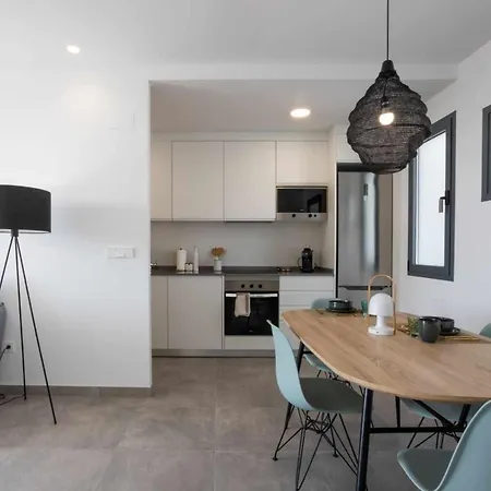 Oliva Suites Apartment *