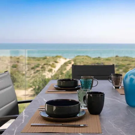 Oliva Suites *