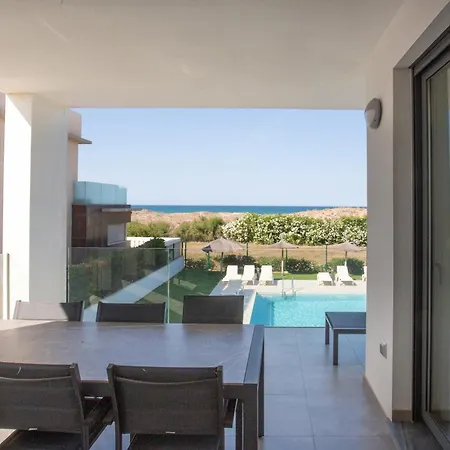 Oliva Suites אוליבה