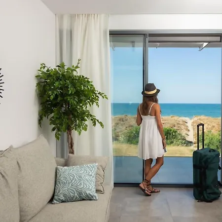 Oliva Suites דירה *