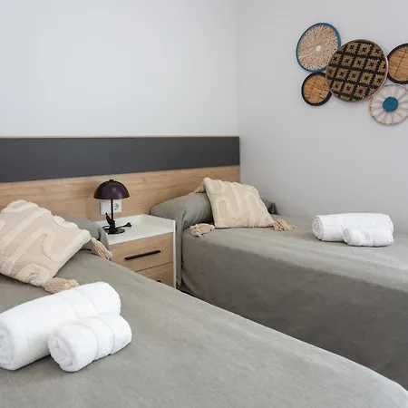 דירה Oliva Suites