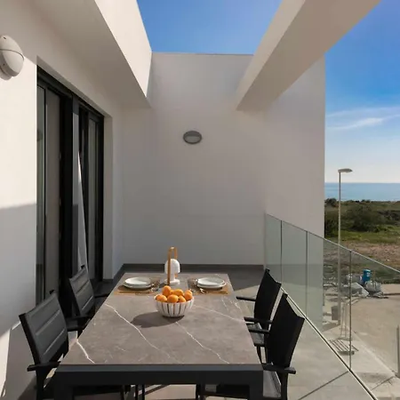 דירה Oliva Suites *