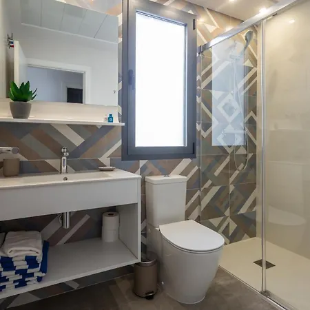 דירה Oliva Suites *