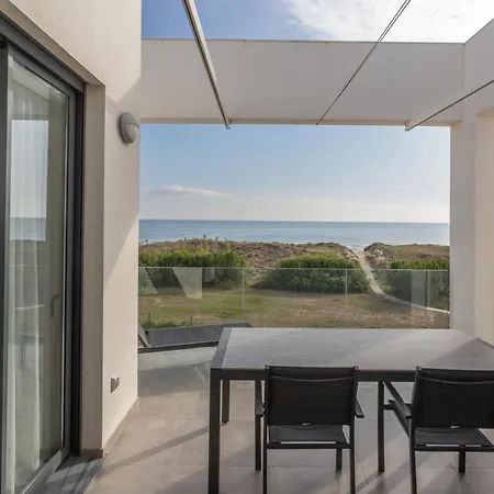 Oliva Suites * אוליבה