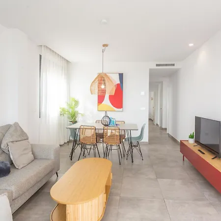 Oliva Suites אוליבה