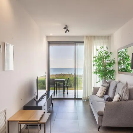 Oliva Suites * אוליבה